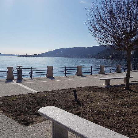 Hotel Elvezia Lake Maggiore Екстер'єр фото