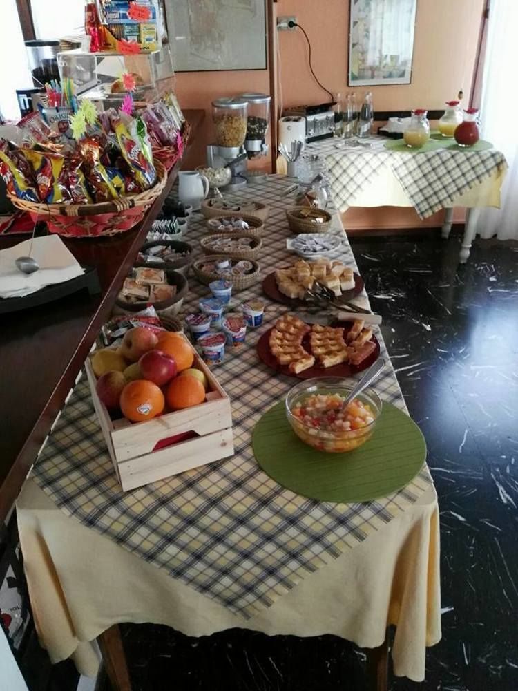 Hotel Elvezia Lake Maggiore Екстер'єр фото