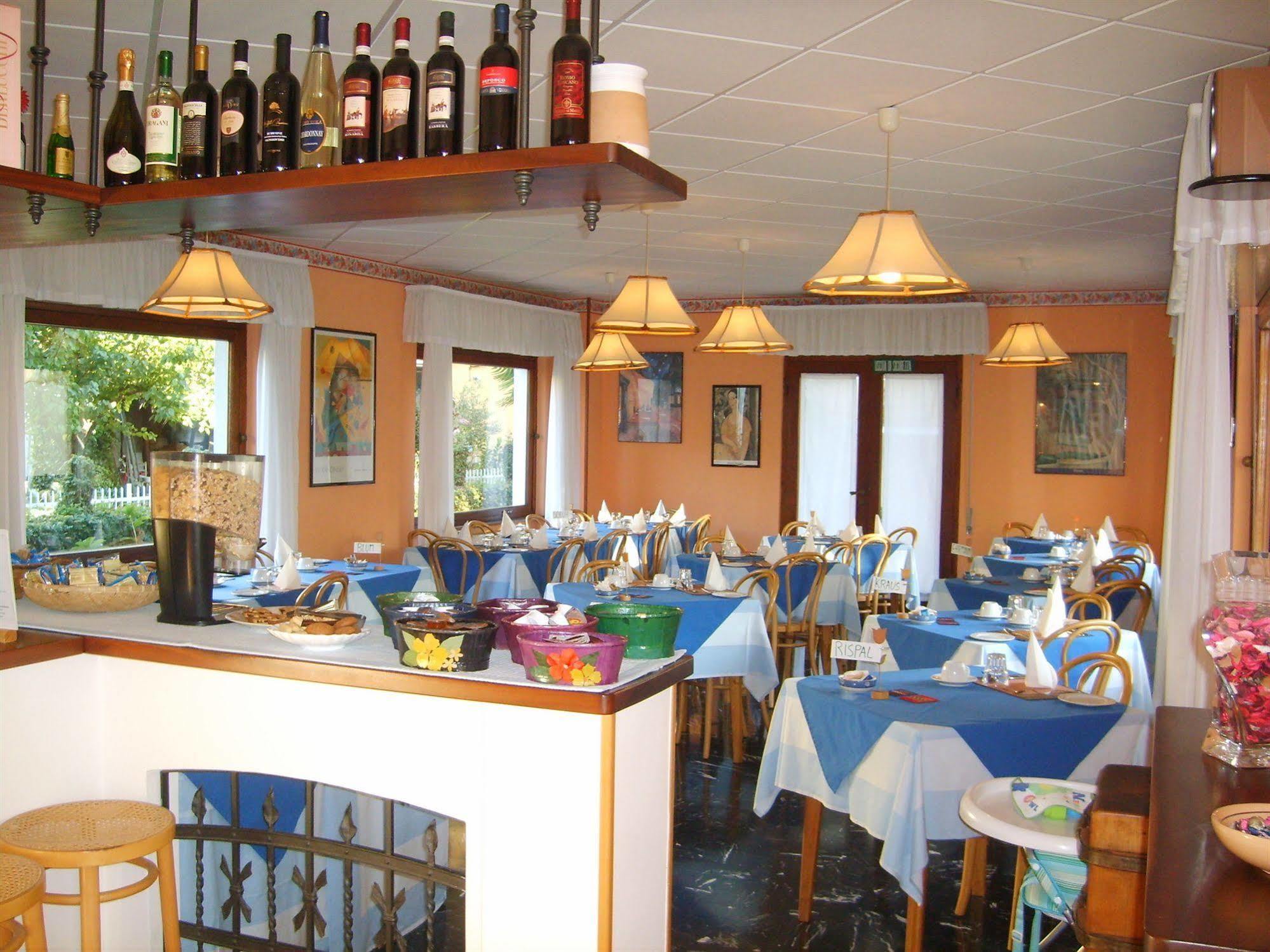 Hotel Elvezia Lake Maggiore Екстер'єр фото